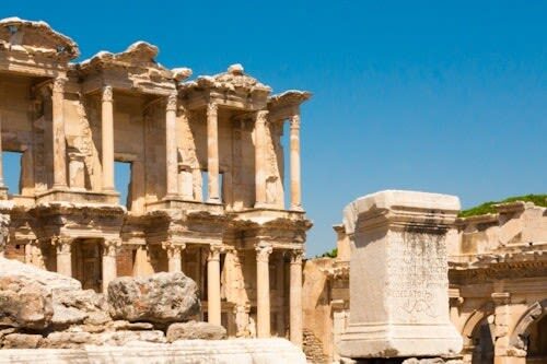 Ephesus Day Tour from Izmir, Kusadasi, & Selcuk with Lunch - Guides can turn stones into a story