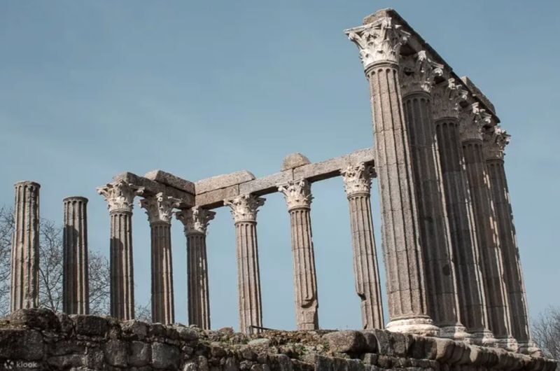 Evora Temple of Diana Full-Day Historical UNESCO Discovery - The Temple of Diana sets the historical tone