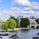 Family River Cruise on the Seine from the Eiffel Tower - From Port de Suffren to the city’s great river views
