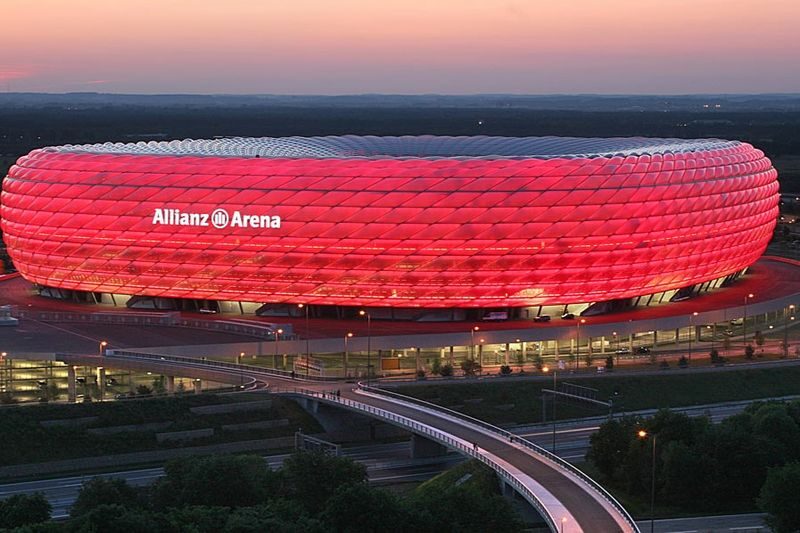 FC Bayern Munich Match Tickets at Allianz Arena - Getting to your seat and reading the seating plan