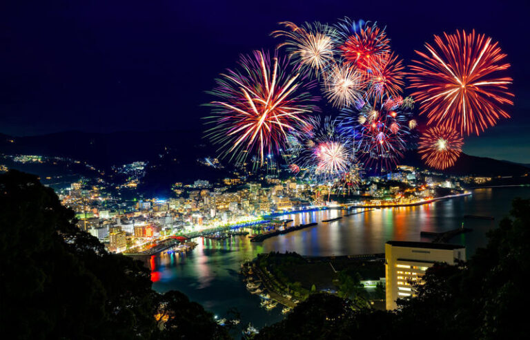 Fireworks Special | Includes Hotel Pickup: Atami Fireworks Festival + Izu Omuroyama or Hakone Lake Ashi Day Trip | Departure from Tokyo - Route A: Mount Omuro and Jogasaki Coast