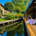 From Amsterdam to Giethoorn Day Trip & Guided Canal Cruise - A skipper’s view of Giethoorn