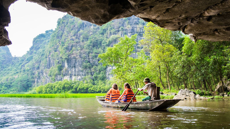 From Ha Noi: Ninh Binh, Hoa Lu, Tam Coc & Mua Cave (Indian Meal Option Available) - Tam Coc by boat: Scenery from river level