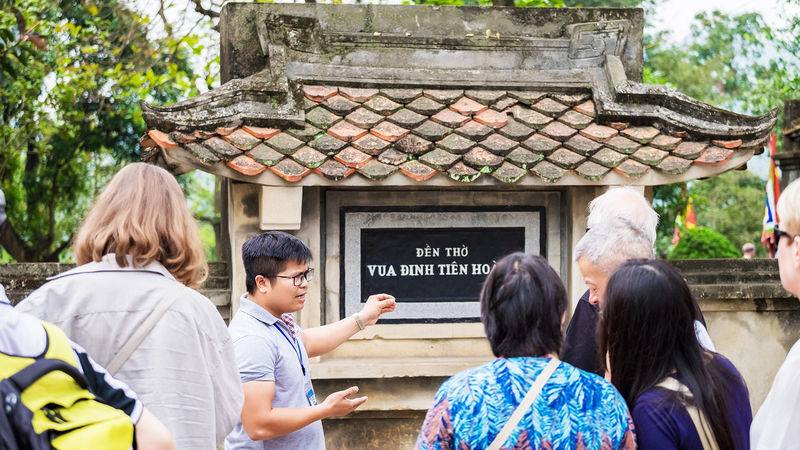 From Ha Noi: Ninh Binh, Hoa Lu & Trang An Unesco Site Day Tour - Hoa Lu: an ancient capital, not a theme park