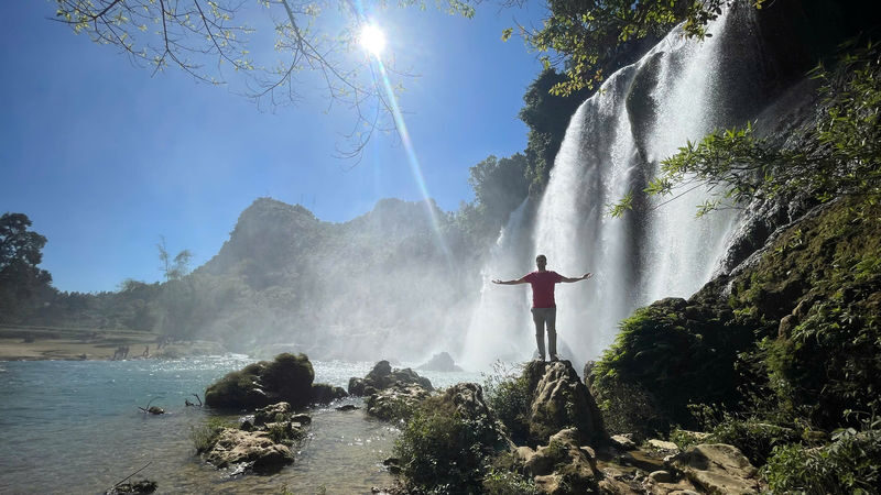 From Hanoi: Ban Gioc Waterfall, Nguom Ngao Cave & Gods Eye Mountain 2-Day Tour - Gods Eye Mountain brings a different kind of view