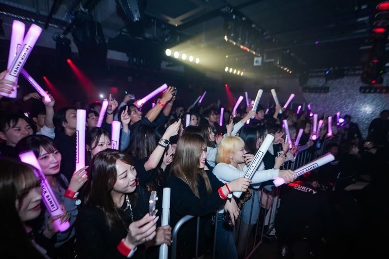 Fukuoka BLACK BAMBI Nightclub Admission Ticket + Drinks / VIP set (For Foreigners Only) - Music, lighting and the feel of the room