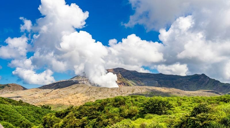 Fukuoka Mount Aso & Takachiho Gorge Day Tour - Takachiho Gorge, best seen with time to spare
