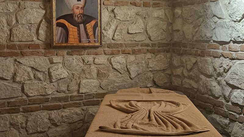 Gedikpasa Historical Hammam Experience in Istanbul - Choosing a self-guided bath or a therapist-led ritual