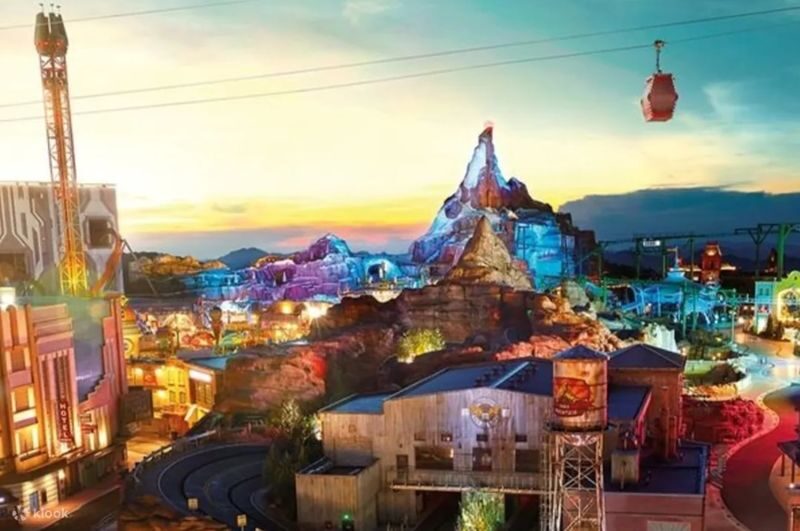 Genting Highlands Full-Day Big Group Guided Tour - The cable car is part of the day, not just transport