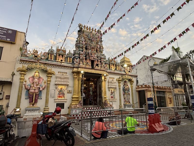 George Town Half-Day UNESCO Heritage Tour with Local Culture - What the half-day format can and cannot do