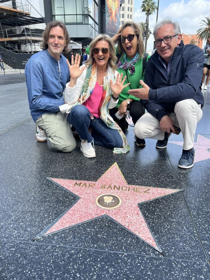 Get Your Own Star with The Walk of Fame Experience in Los Angeles - What happens during the 10-minute session