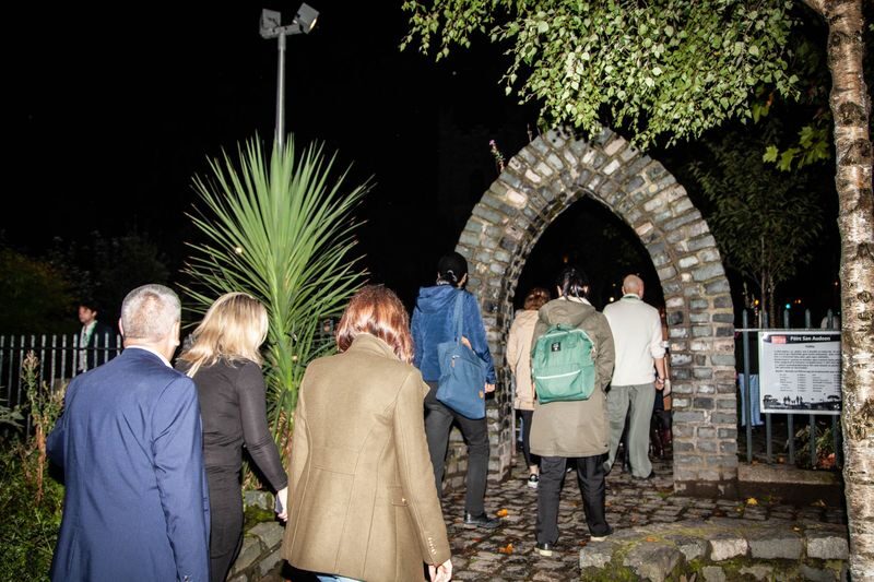 Ghostbus tour in Dublin - Dublin’s darker history, told with a wink
