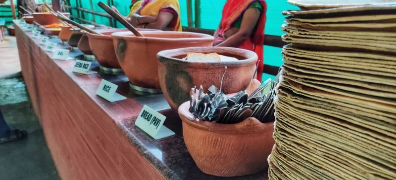 Goa: Private Full-Day Sightseeing Highlights Tour - Old Goa’s churches reward a slower look