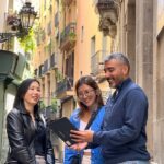 Gothic Quarter Walking Tour in Barcelona - Reading the landmarks, not just photographing them