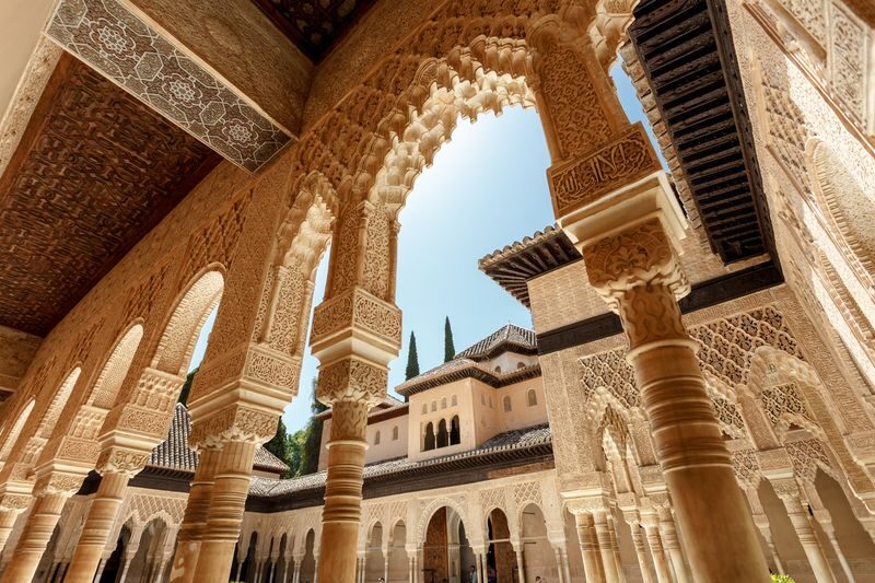 Granada: Alhambra & Nasrid Palaces Ticket - The Alcazaba: towers, walls and broad views