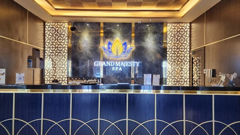 Grand Majesty Day Spa Packages in Batam - Choosing a treatment that fits your day