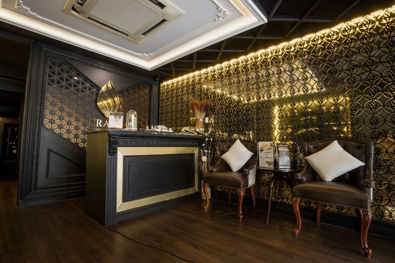 Grand Massage & Spa Experience in Sukhumvit 3/1 - What your 60-minute foot massage includes