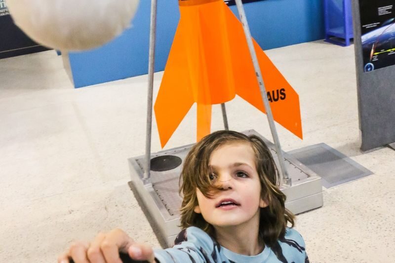 Gravity Discovery Centre & Observatory Night Tour in Gingin - The 30-minute talk sets the stage