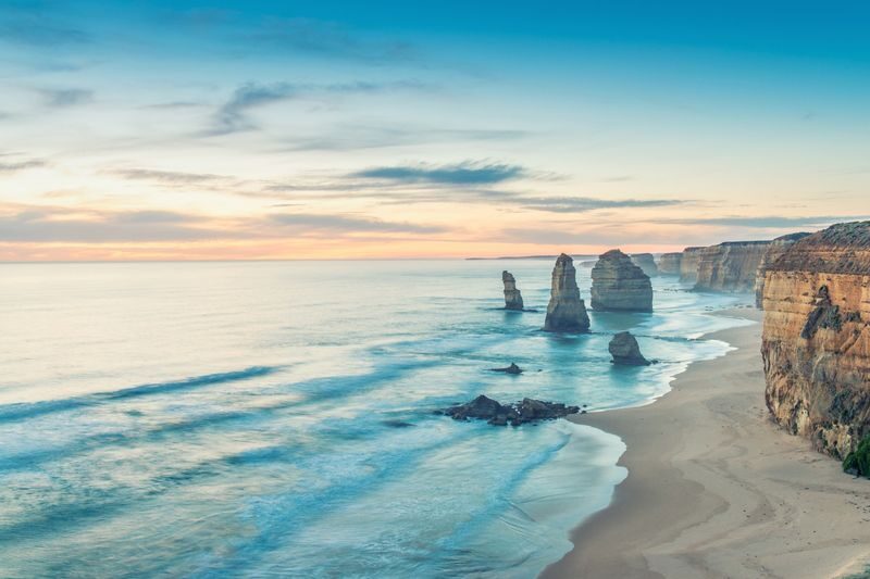 Great Ocean Road Day Tour - Stops at the Chocolaterie and Split Point Lighthouse