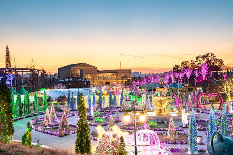 Gyeonggi-do Paju First Garden Star Light Garden One Day Tour (From Seoul) - Outlet shopping comes first on the bridge route