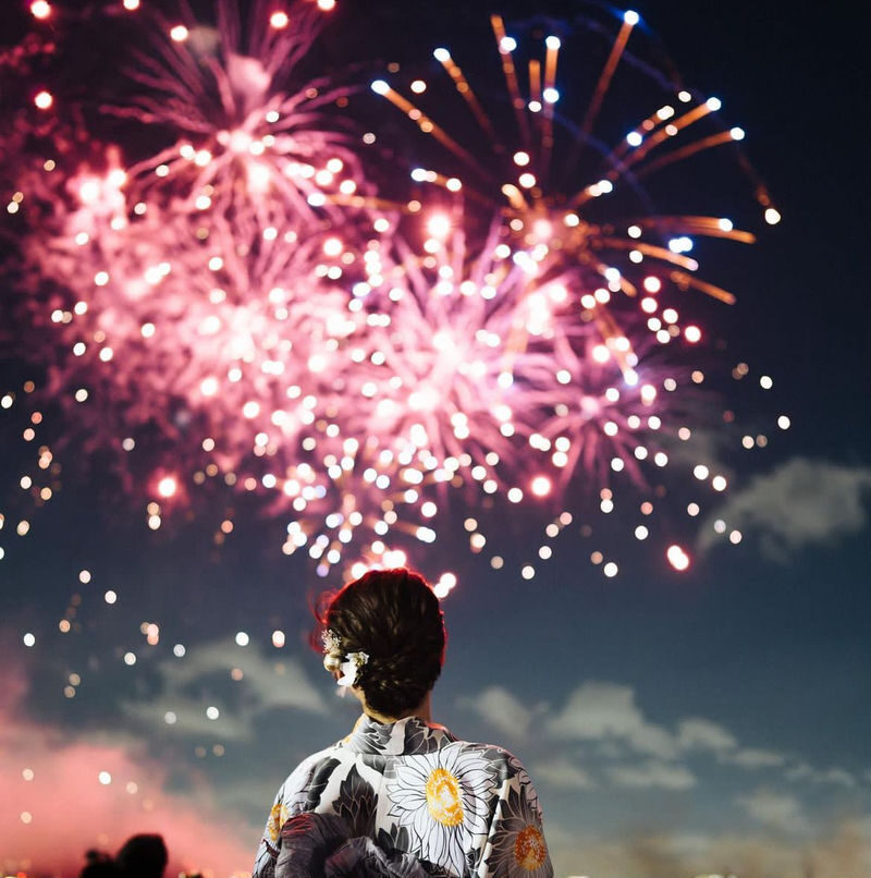 Hakone & Atami Fireworks Day Trip: Mt. Fuji Hakone Shrine & Floating Torii Gate & Lake Ashi Lakeside Stroll & Atami Sun Beach & Atami Fireworks Festival (From Tokyo) - Lake Ashi: a quick lakeside pause