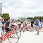 Half Day Bike Tour in Paris - The guide is part of the value