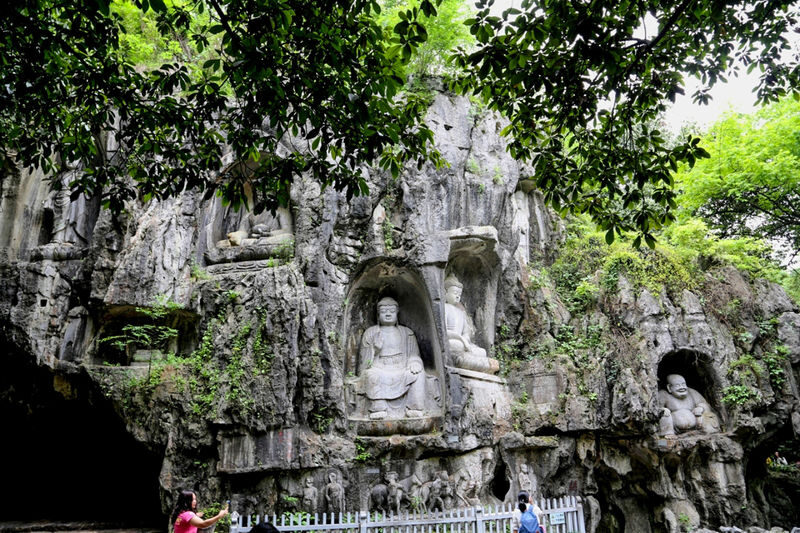 Hangzhou Private Guided Day Tour West Lake, Lingyin Temple - West Lake, Hangzhou’s essential first stop