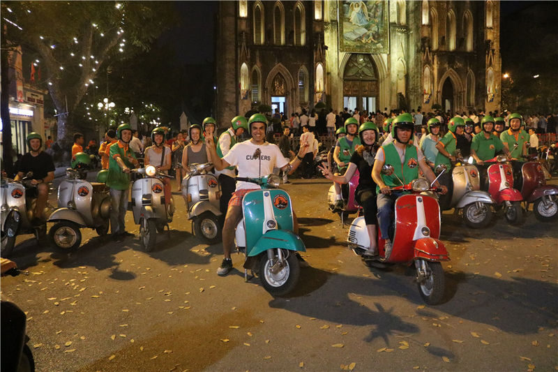Hanoi After Dark Street Food Tour by Vintage Vespa - A meal that doubles as a Hanoi introduction