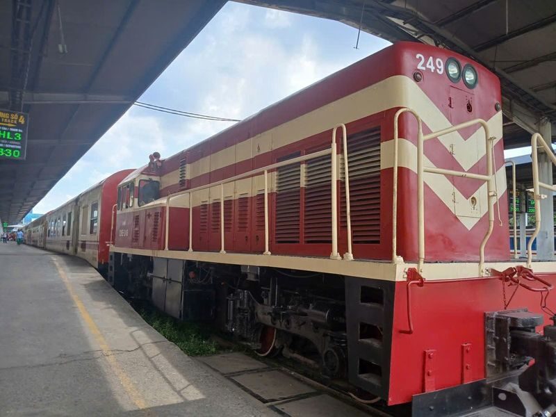 Hanoi Bac Ninh Half-Day Heritage Train Tour - The guide can shape the experience