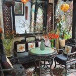 Hanoi History Coffee Tour - Starting with banh mi and Yen Thai Shrine