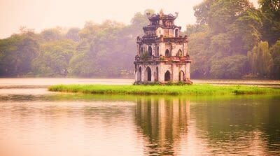 Hanoi Sunrise Tour with Female Riders in Ao Dai by Motorbike - Riding With a Female Guide in Ao Dai