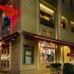Hard Rock Cafe Vienna dining experience with set menu - Priority seating, with a little room for patience