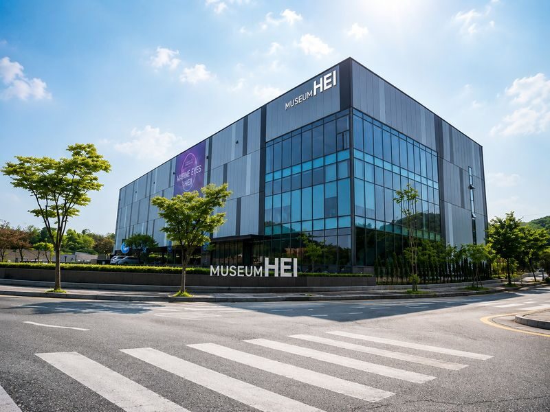 Hei Museum & Paju Outlets Half-Day Shopping & Photo Tour - Paju Outlets offer a different kind of stop
