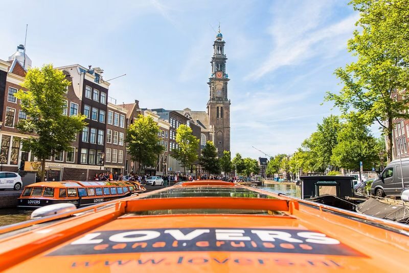 Heineken Experience & Lovers Canal Cruise Amsterdam - The drink at the end