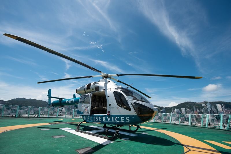 Helicopter Tour with Afternoon Tea at Peninsula Hotel in Hong Kong (Skip the queue) - Take in Hong Kong Island from the air