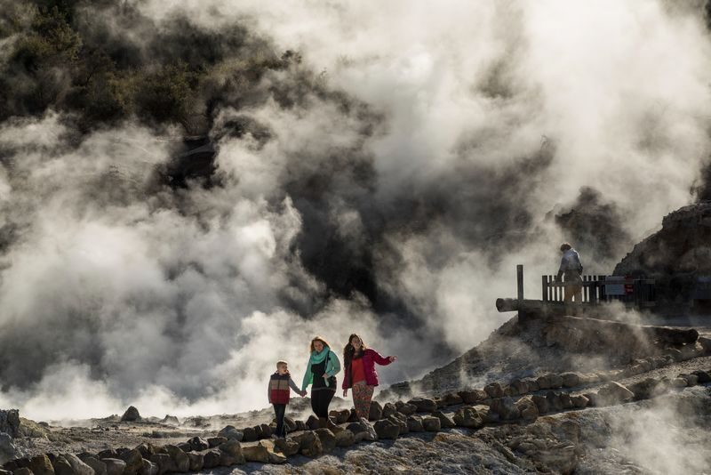 Hells Gate Geothermal Reserve & Mud Spa Experience - The mud bath: memorable, timed and not for delicate swimwear