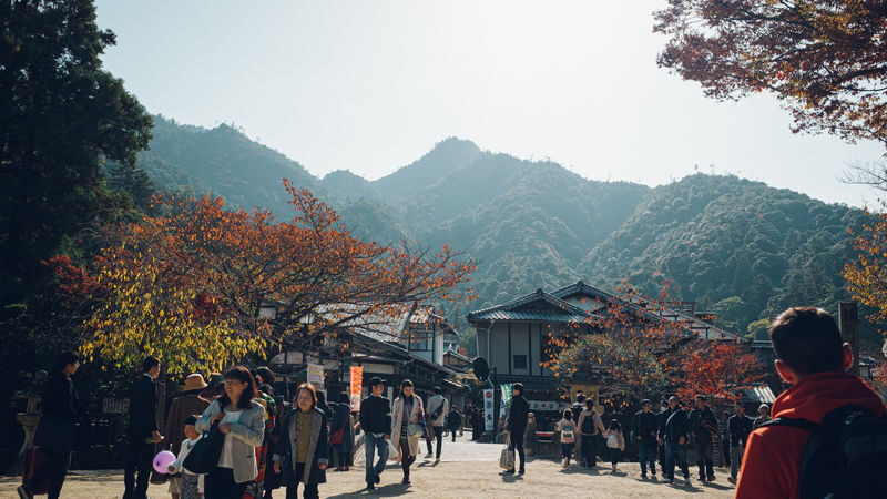 Hiroshima to Miyajima: Private 6-Hour Tour with Local by Ferry - The ferry ride sets the day in motion