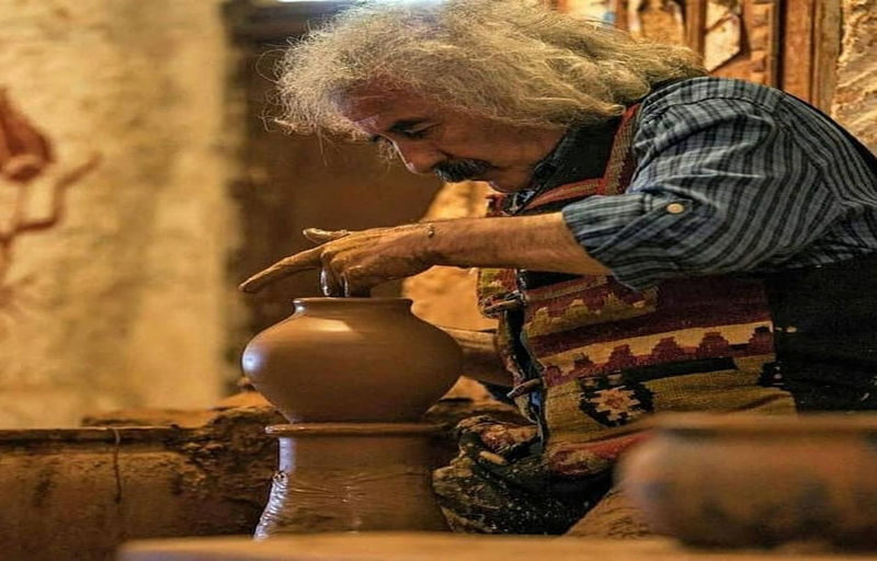 Historical Pottery Making in Cappadocia - Your turn at the wheel
