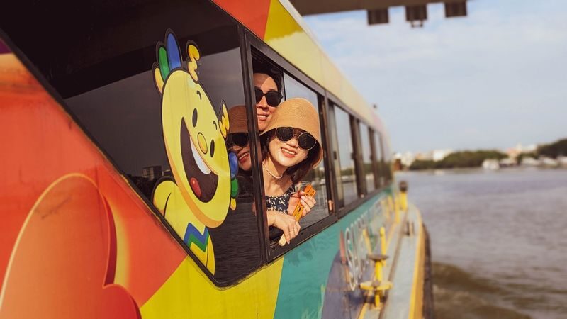 Ho Chi Minh City Full-Day Tour: Independence Palace, Chinatown & Saigon River Water Bus - Independence Palace puts the city’s recent past in view