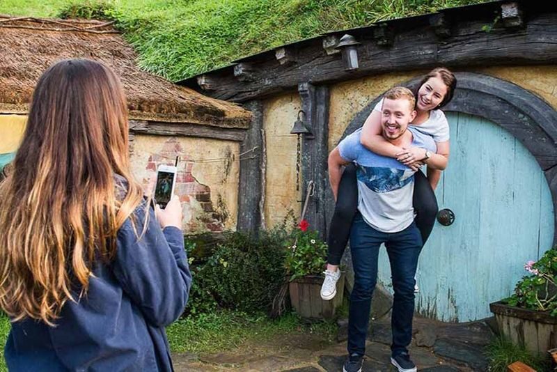 Hobbiton and Waitomo Glowworm Caves Day Tour - Walking through Hobbiton’s film set