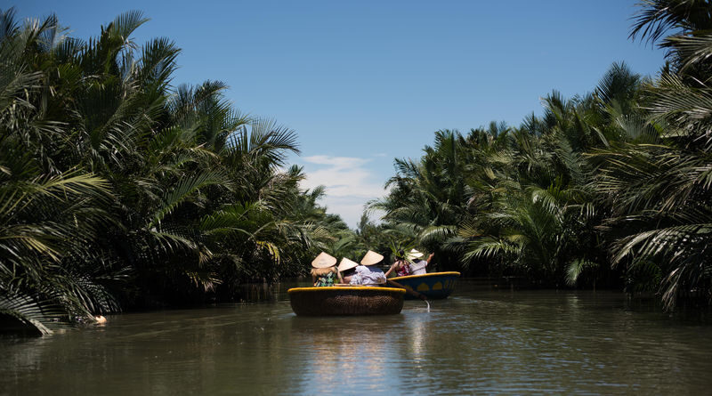 Hoi An City Tour and Coconut Basket Boat Tour From Hoi An - Walking Hoi An’s historic streets