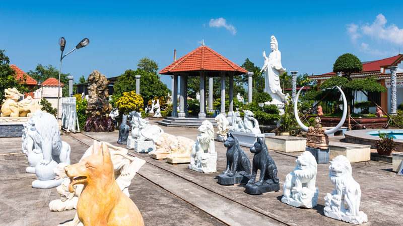 Hoi An - Hue - Da Nang Private Tour - Marble Mountains: caves, tunnels, and a short visit