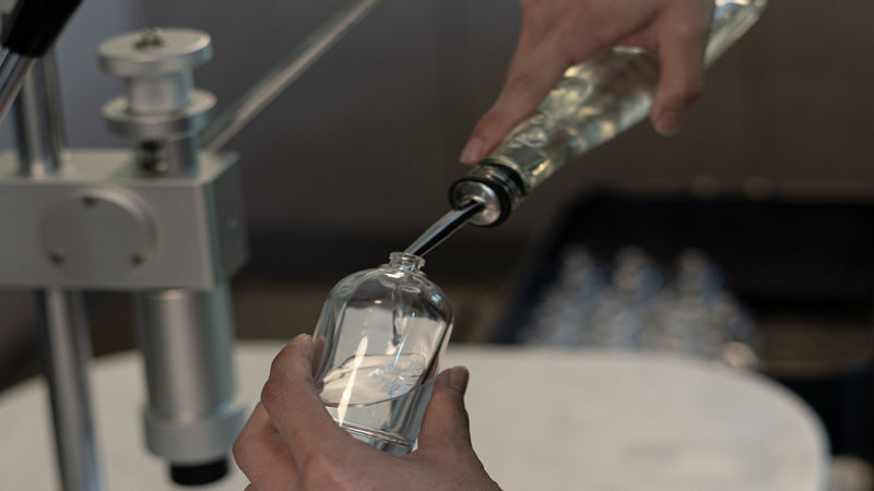 Hongdae Lumiere Perfume: Create your own perfume - How the six-step perfume session works
