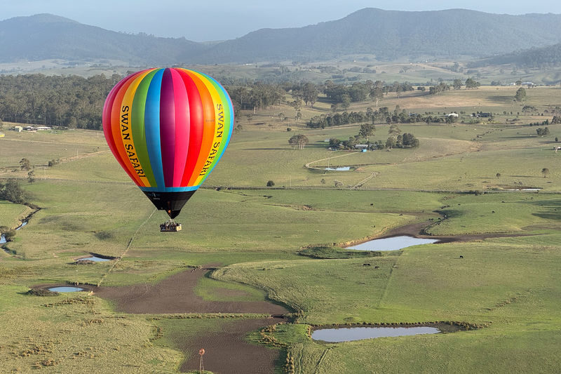 Hot Air Balloon Flight Experience in Hunter Valley - An hour in the air above Pokolbin