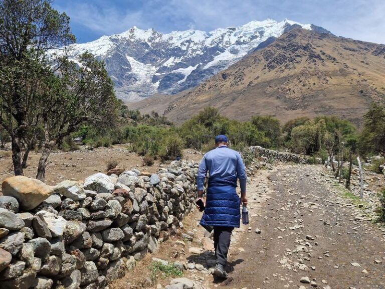 Humantay Lake Hike - Discover the Beauty of the Andes - The 4:00 am start from Cusco