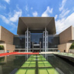 Hunan Provincial Museum - The 49-gram robe and other silk treasures