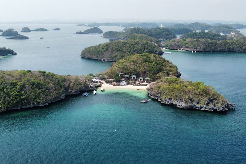 Hundred Islands Pangasinan Day Tour from Manila - Island hopping in a protected park
