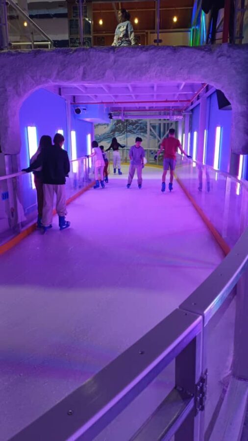 ICE SKATING Experience with Blue Ice Snow Park in Bukit Jalil - First steps on the ice, especially for beginners
