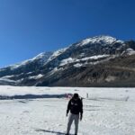 Icefields Parkway Tour: Columbia Icefield Adventure, Bow Lake, and Peyto Lake - Bow Lake: A Short Stop With a Big Payoff