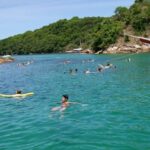 Ilha Grande Boat Tour with Lunch from Rio de Janeiro - Ilha de Cataguás for the first swim